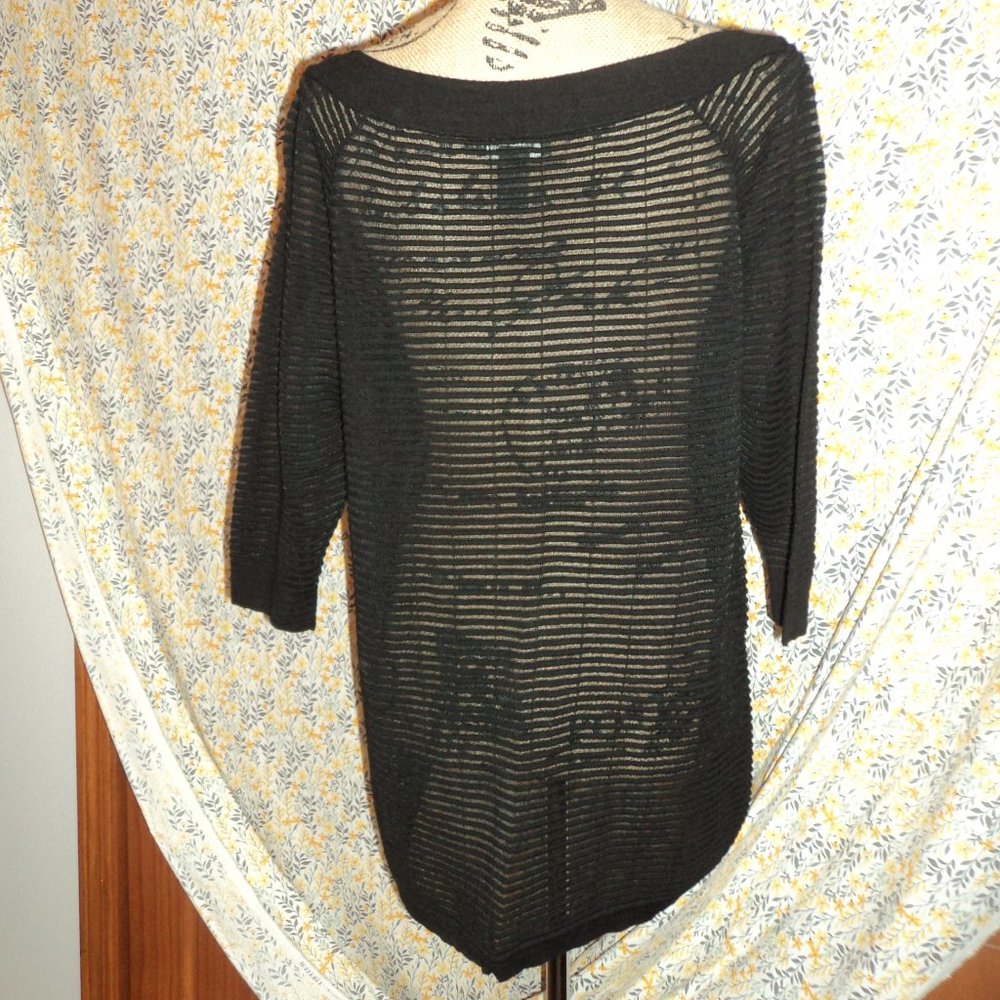 Sweater - Picture 5 of 5